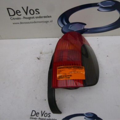 Peugeot 306 1.9 D Achterlicht rechts 2001 6351J3