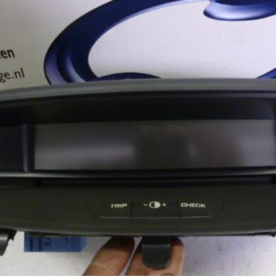 Citroen C4 1.6 16V Kilometerteller KM 2005 6106VZ-6106WA-6105Q8-6106Q9