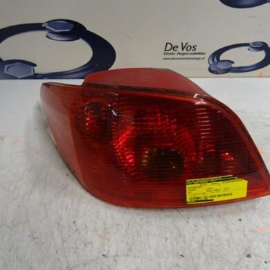 Peugeot 307 1.6 16V Achterlicht links 2002 6350P3