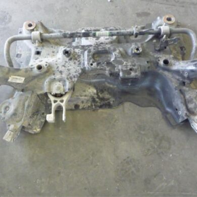 Peugeot 508 2.0 Hybrid4 16V Subframe RH02-RHCRH02 2013 9677711080