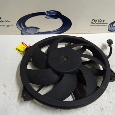 Citroen DS5 2.0 165 HYbrid4 16V Fan motor 2013 1253T5