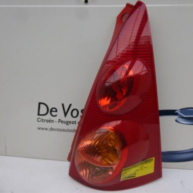 Peugeot 107 1.0 12V Achterlicht rechts 2007 6351X6