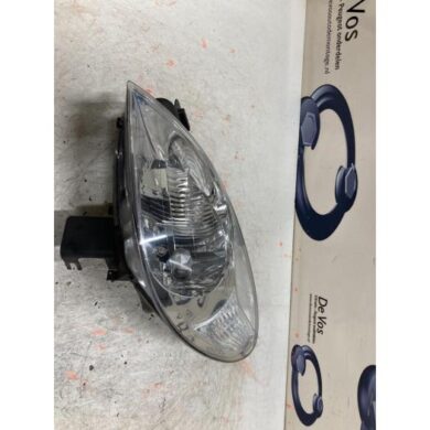 Citroen Picasso 1.8 16V Koplamp links 2005 620837