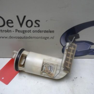Citroen Saxo 1.1i X,SX Electric fuel pump HDZ 1997 1525E1