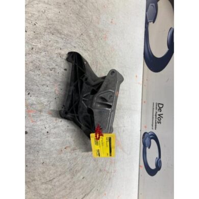 Peugeot 3008 1.6 e-THP 165 16V Engine mount 5GZ 2017 9820297580-9807992680
