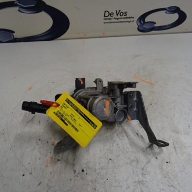 Peugeot 308  EGR valve BHZ 2015 9833095880