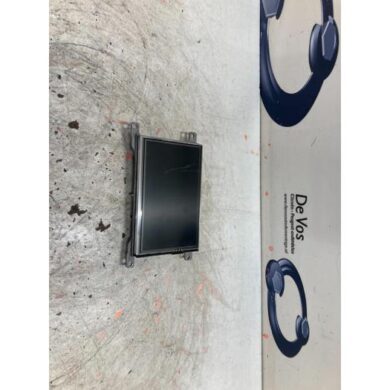 Peugeot 508 2.0 BlueHDi 180 16V Navigation display 2015 9808159280-9812771880