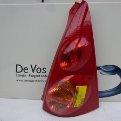 Peugeot 107 1.0 12V Achterlicht rechts 2006 6351X6