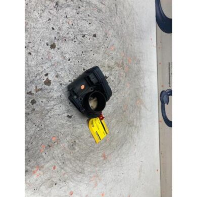 Peugeot 307 1.6 16V Gasklephuis NFU 2006 163637