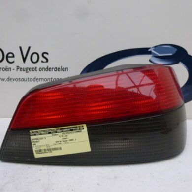 Peugeot 306 1.9 D Achterlicht rechts 2001 6351H7