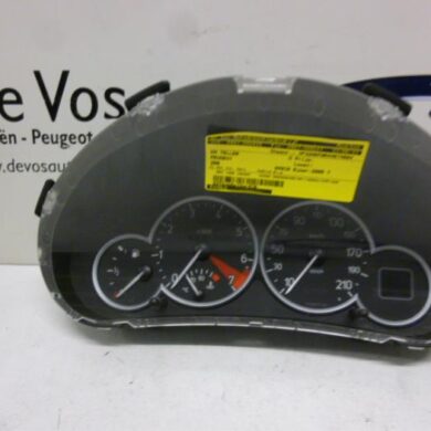 Peugeot 206 1.4 XR,XS,XT,Gentry Odometer KM 2005 6106LP-6103P3-6106LQ-6106KQ