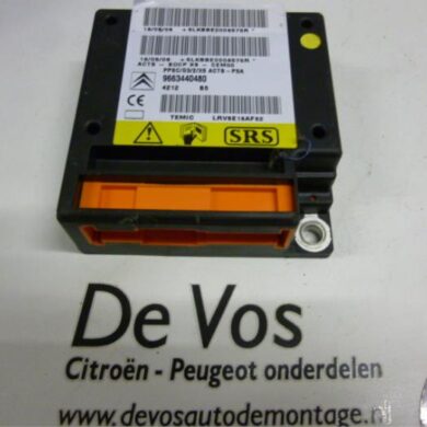 Citroen C6 2.7 HDiF V6 24V Airbag Module 2006 8216TH-8216OZ