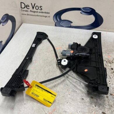 Opel Corsa 1.2 Turbo 12V 100 Ruitmechaniek 4Deurs rechts-voor 2021 9829043380