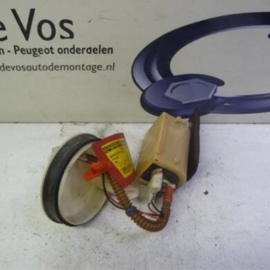 Peugeot 306 1.4 XN,XR,XA,XRA Electric fuel pump KDX 1996 145507