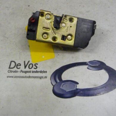 Peugeot 307 1.6 16V Deurslot Mechaniek 4Deurs rechts-achter 2003 9138C0
