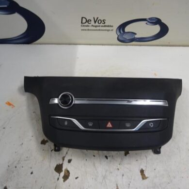 Peugeot 308  Radio control panel 2016 96777660ZD