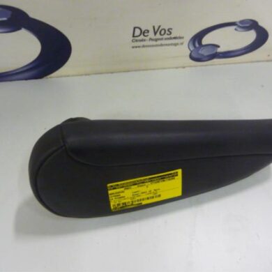 Citroen C4 Picasso  Armleuning 2011 8830PE