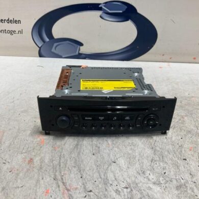 Peugeot RCZ 1.6 16V THP Radio CD player 2011 6574QW-16077679XN-96766653XN