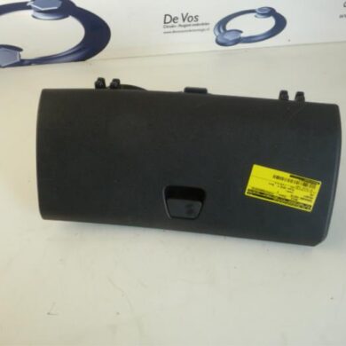 Peugeot 108 1.0 12V Dashboardkastje 2015 B0007574ZD