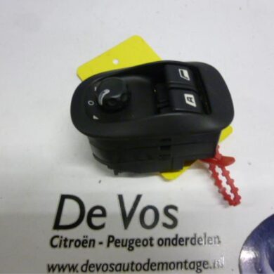 Peugeot 206 2.0 GTI 16V Multi-functional window switch 1999 6554WA