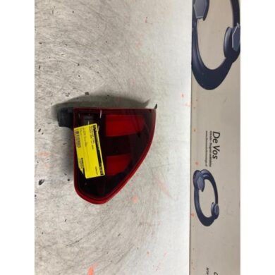 Peugeot 2008 1.2 12V e-THP PureTech 110 Achterlicht links 2018 9814758480