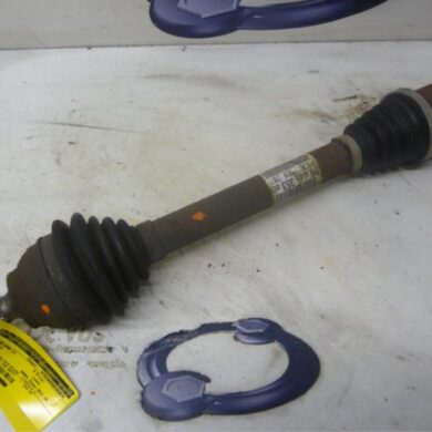 Peugeot 3008 1.6 HDiF 16V Front drive shaft, left 9HR9H05 2011 3272PZ 20DR15