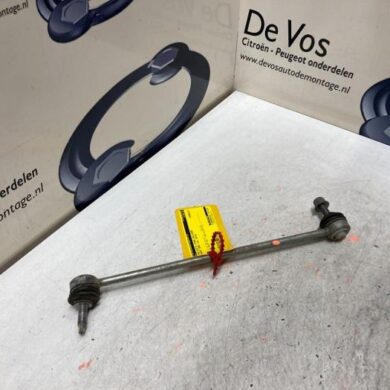 Peugeot 3008 1.6 16V HYbrid 225 Anti-roll bar guide 2019 9831547080-9844264780