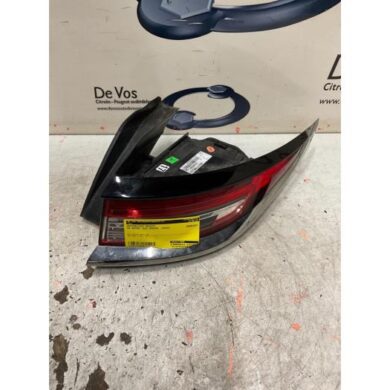 DS Automobiles DS3 Crossback 1.2 12V PureTech 155 Taillight, right 2019 9822177980