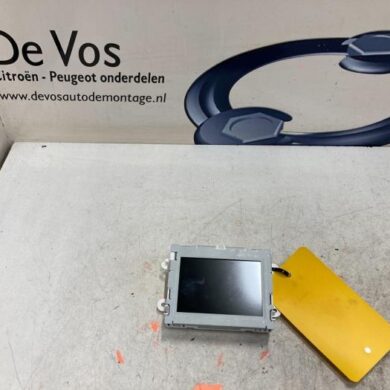 Peugeot 2008 1.2 12V e-THP PureTech 130 Interior display HNY 2018 1623840080-9821126480