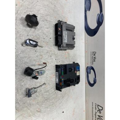 Citroen DS3  Computer Motormanagement HNZ 2016 1612615580-1677621380-9809478580