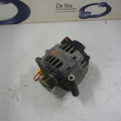 Peugeot 308  Dynamo 8FR8F01 2011 5705KG-5702J0