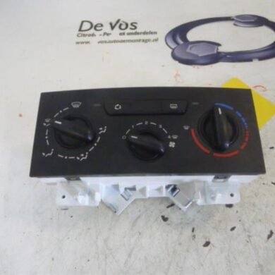 Peugeot Expert  Kachel Bedieningspaneel 2008 6451XN