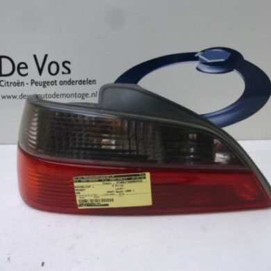 Peugeot 406 1.8 16V Achterlicht links 1999 6350E8