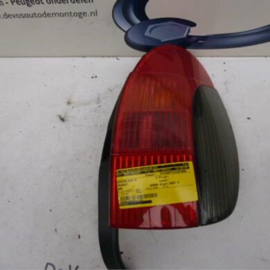 Peugeot 306 1.6i XR,XT,ST Achterlicht rechts 2001 6351J3
