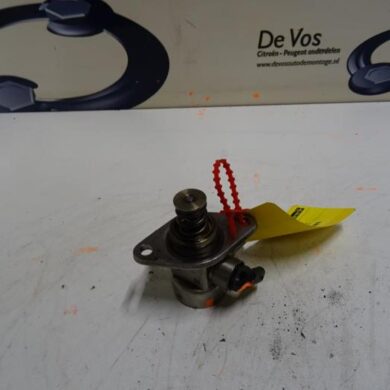 Peugeot 308  Brandstofpomp Mechanisch HNY 2016 9805614880