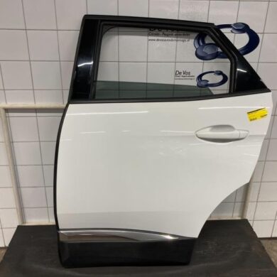 Peugeot 3008 1.5 BlueHDi 130 Tür 4-türig links hinten 2018 9812317280