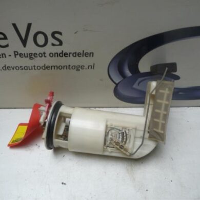 Citroen Saxo 1.1i X,SX Electric fuel pump HDZ 1997 1525E1