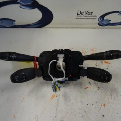 Peugeot 308  Steering column stalk 2010 98062014XT-6242PK