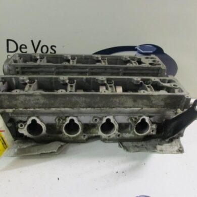 Peugeot 306  Cylinder head LFY 1998 0200X7