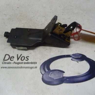 Citroen C5 2.0 HDi 110 Slotmechaniek Kofferdeksel 2002 871971