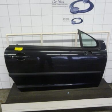 Peugeot 207  Door 2-door, right 2007 9004Y6