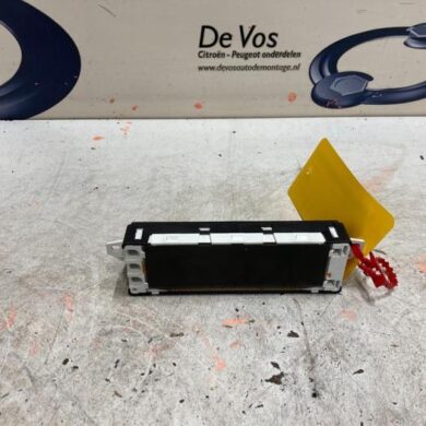 Peugeot Partner 1.6 BlueHDI 75 Display Interieur BHW 2018 9822637880