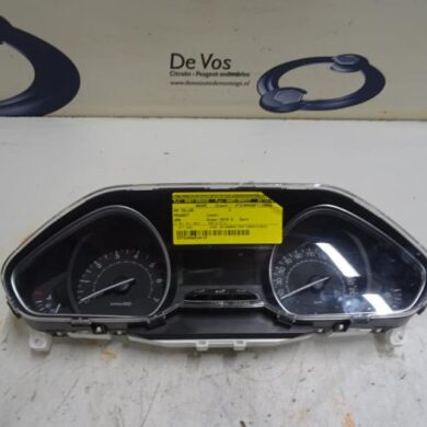 Peugeot 208  Odometer KM 2015 9813868880