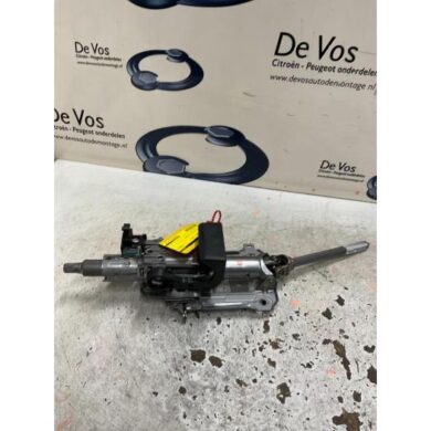 DS Automobiles DS7 Crossback  Steering column housing 2018 98204602ZD