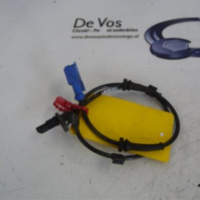 Peugeot 208  ABS Sensor 2015 9805066080