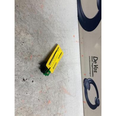 Peugeot 107 1.0 12V Elektrisch Raam Schakelaar 2007 6554KZ