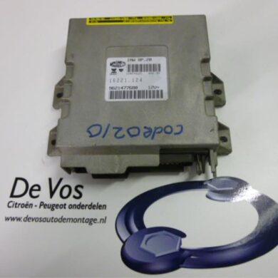 Citroen Xantia  Engine management computer RFX 1995