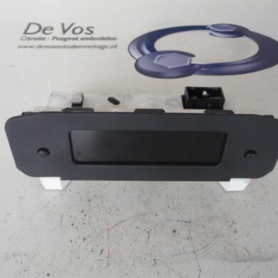 Peugeot 206 1.4 16V Interior display KFU 2004 659300-6563AV
