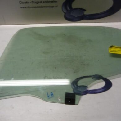 Peugeot 206 1.4 HDi Rear door window 4-door, left 2003 9203FL-9203AX
