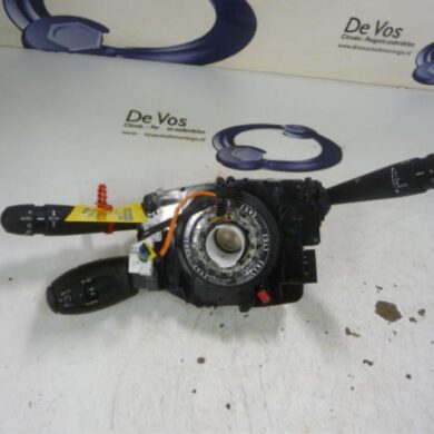 Peugeot 208  Combischakelaar Stuurkolom 2015 98081769ZD